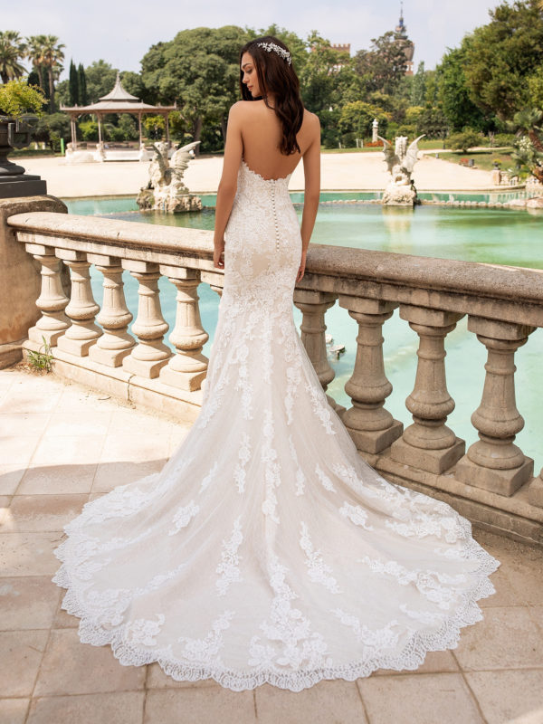 Mira Couture Pronovias Princia Wedding Dress Bridal Gown Chicago Boutique1 600x800 1